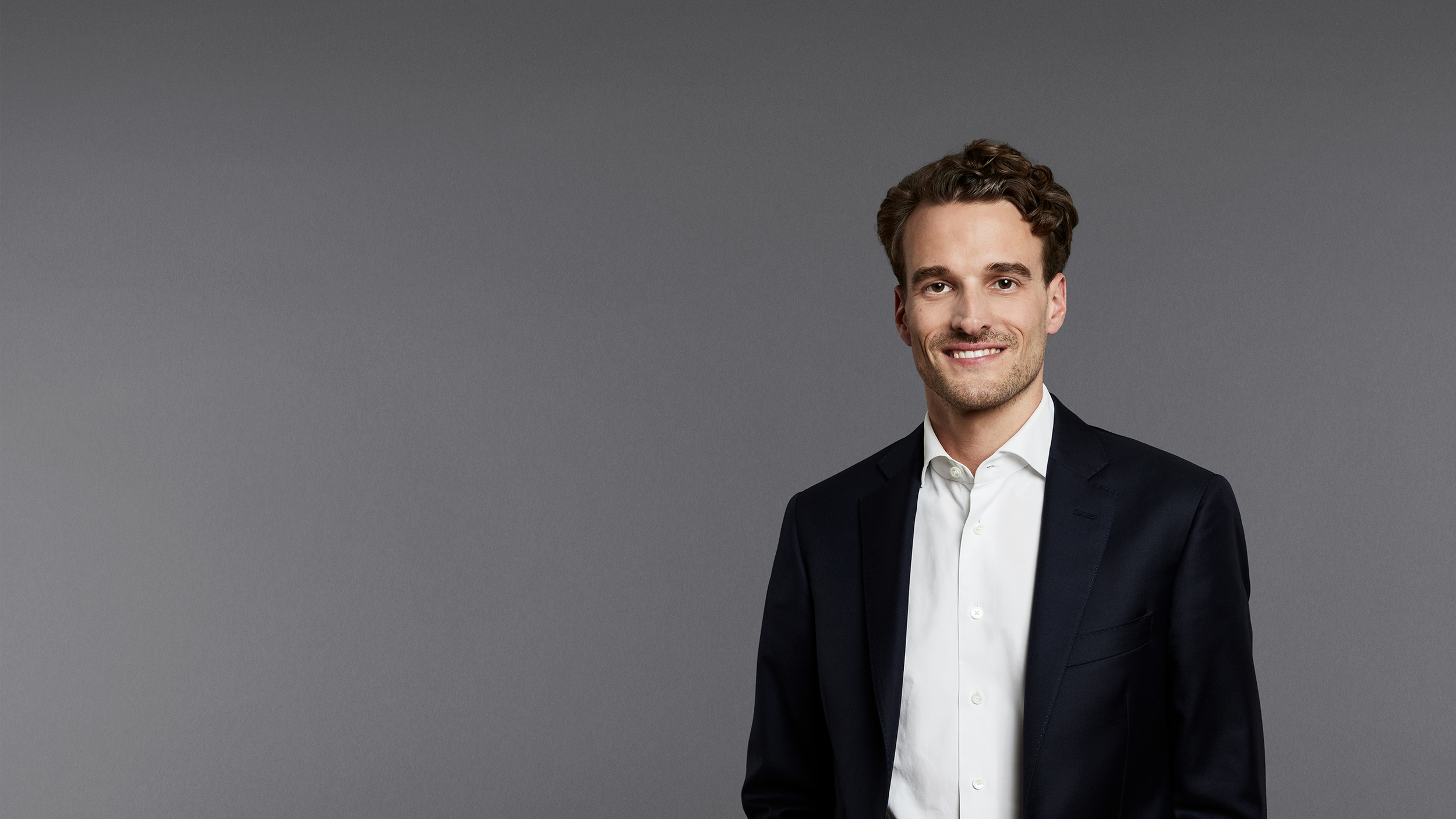  Dominik Meyer - Bank-, Versicherungs- und Finanzwesen