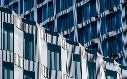 JCDecaux SE sells an additional stake in APG|SGA - Shareholders of APG|SGA approve the selective opting up clause