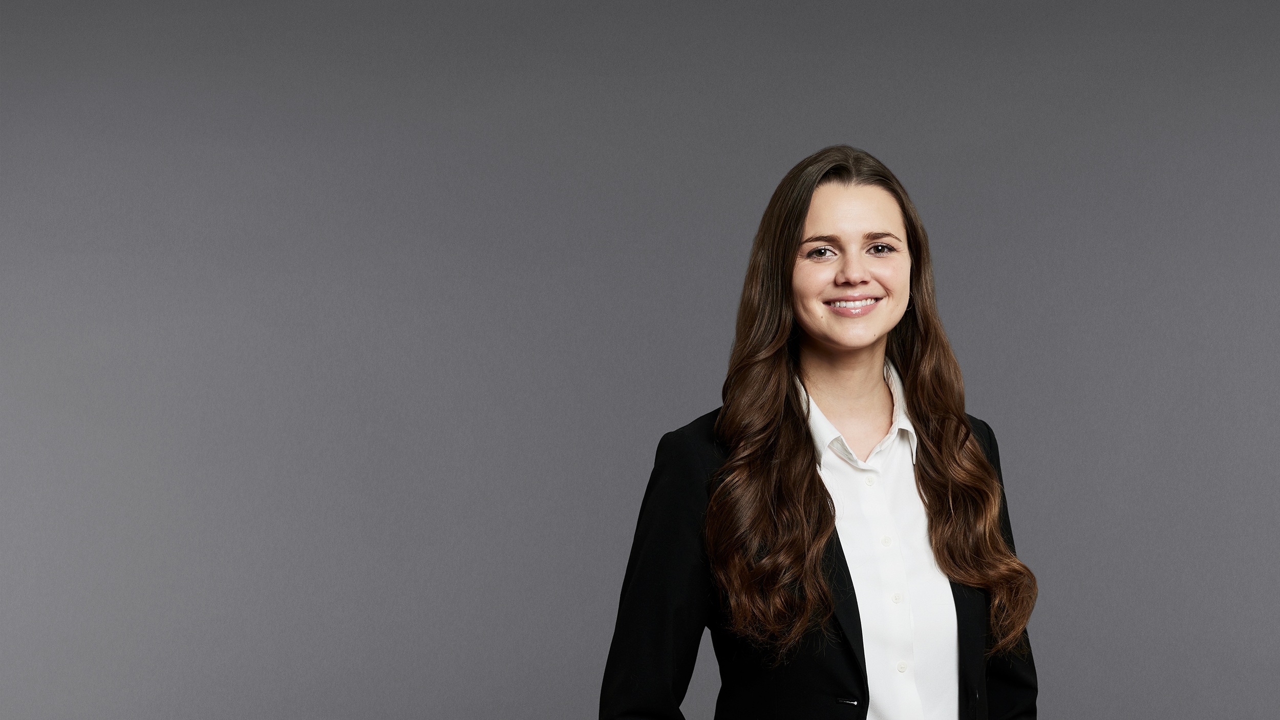  Selina Bäbler - Krisenmanagement & interne Untersuchungen