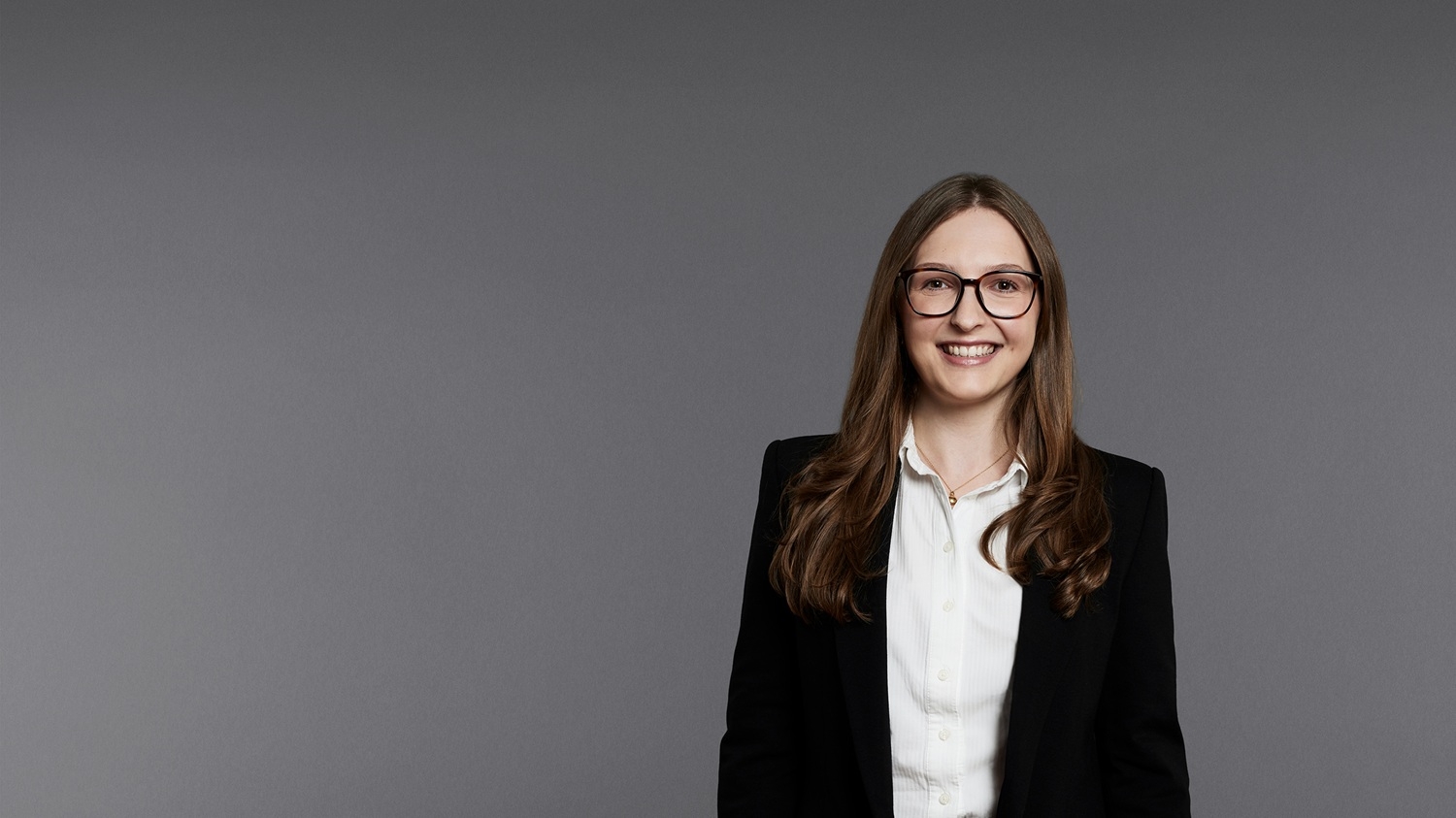  Carolina Bever - Steuern