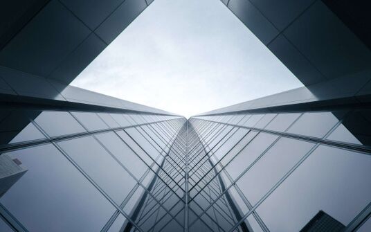 Bär & Karrer Advised Swiss Life on the Acquisition of elipsLife from Swiss Re