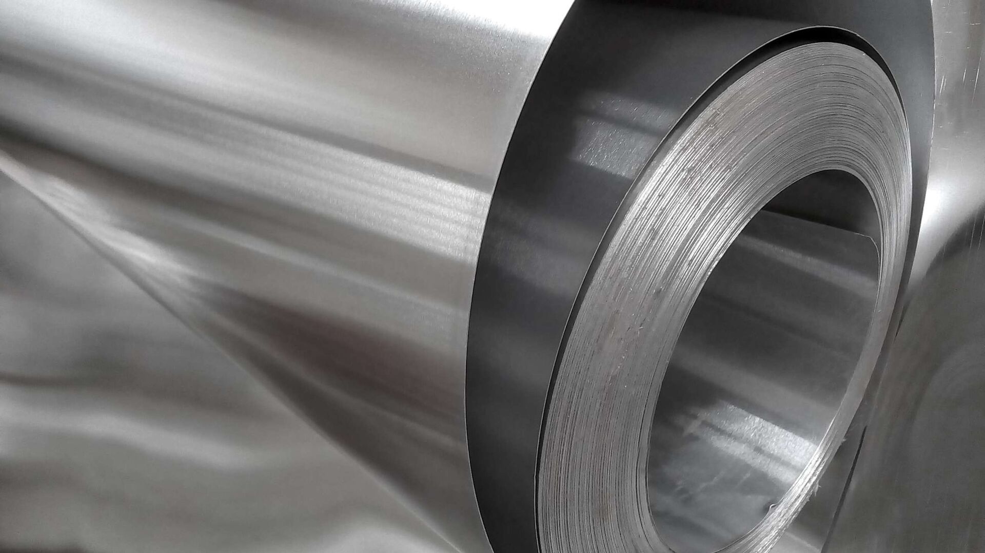 19 February 2024 | Deals & Cases