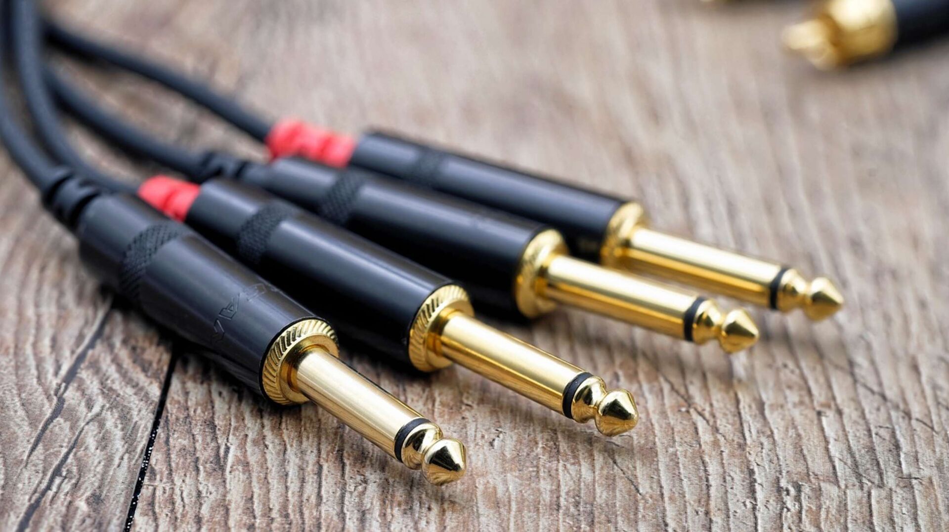 17. August 2023 | Deals & Cases