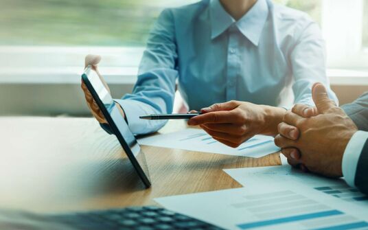 Bär & Karrer Advises Vontobel on the Acquisition of IHAG Privatbank's Client Book