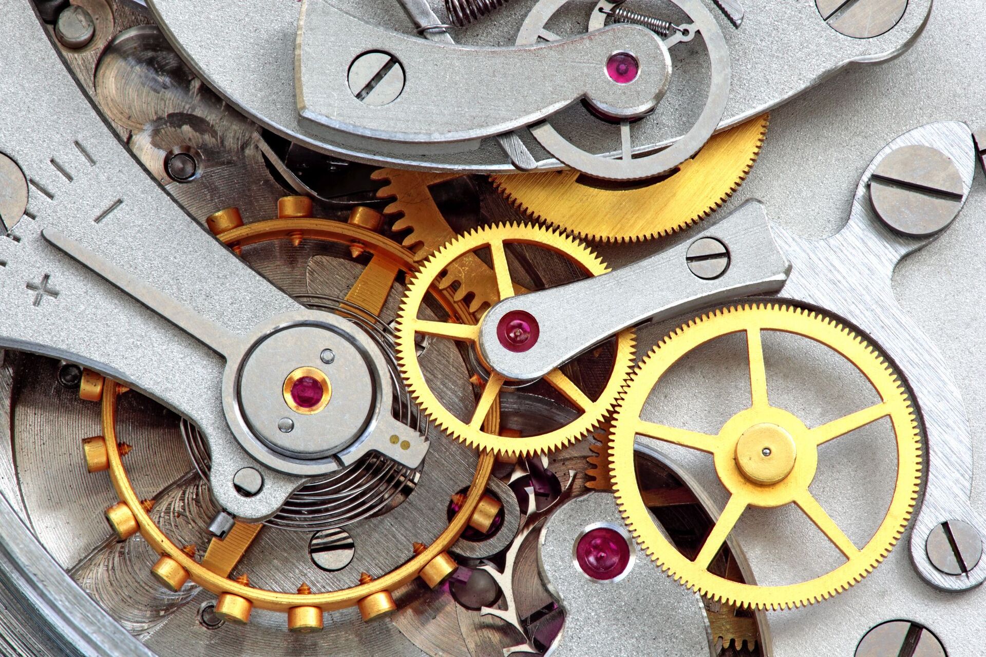 26 October 2021 | Deals & Cases