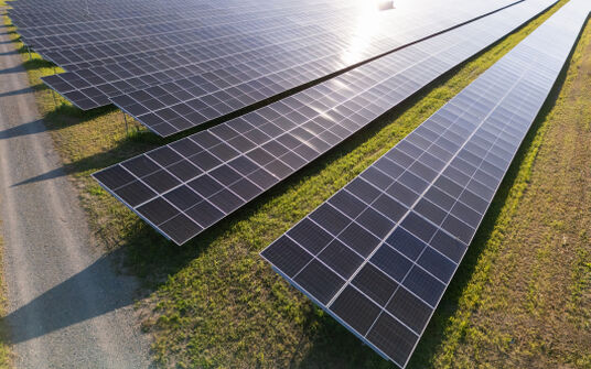 Bär & Karrer advises on the acquisition of Smartenergy's business operations by Edisun